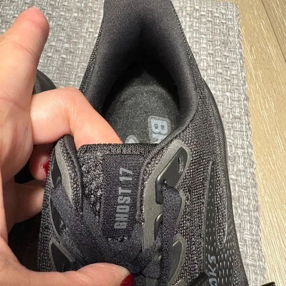 Brooks Ghost 17 woman’s shoe - Picture 4 of 14